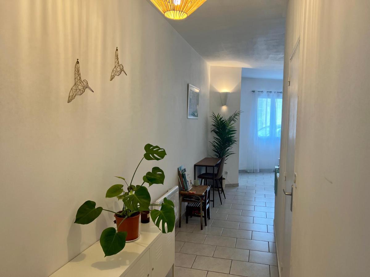 Appartement Au Calme - Proche Centre Ville ชาลงส์-อ็อง-ชองปาญ ภายนอก รูปภาพ