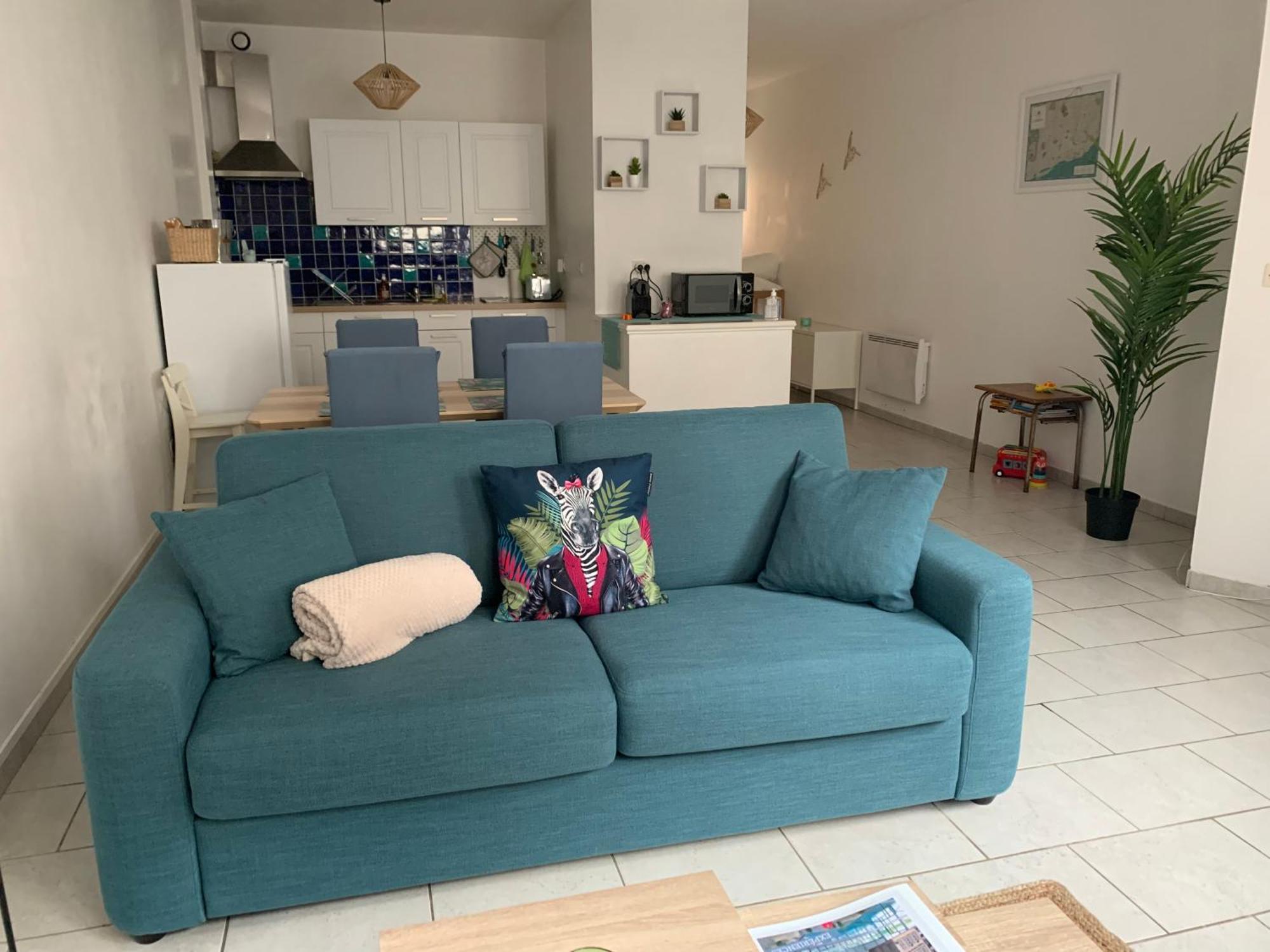 Appartement Au Calme - Proche Centre Ville ชาลงส์-อ็อง-ชองปาญ ภายนอก รูปภาพ